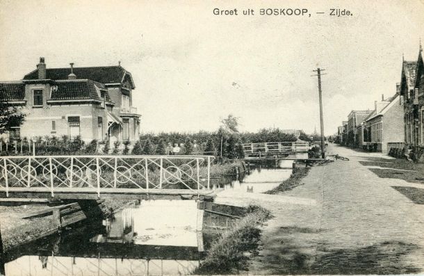 08737
